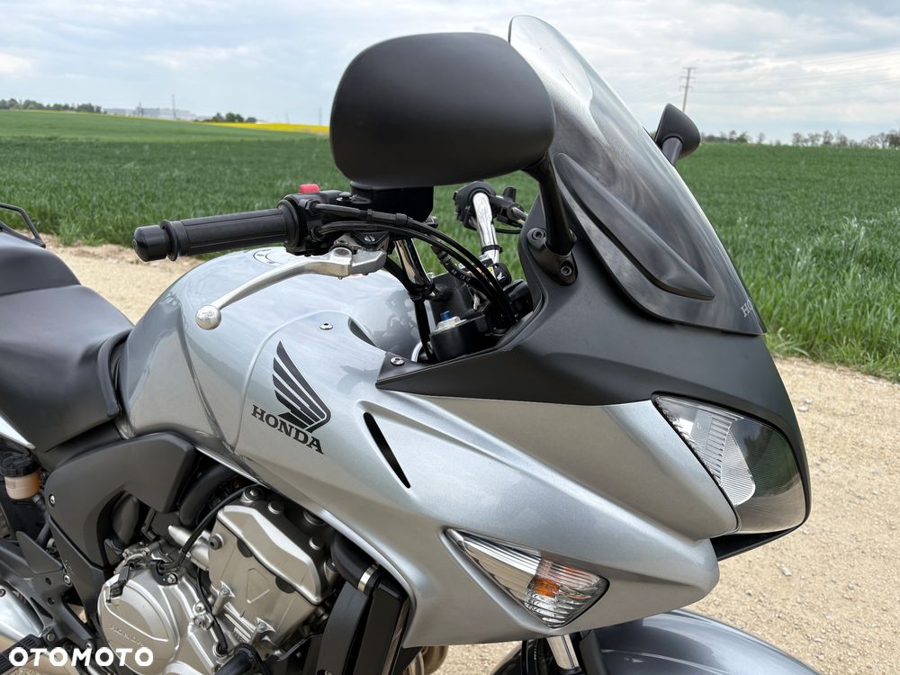 Honda CBF - 15