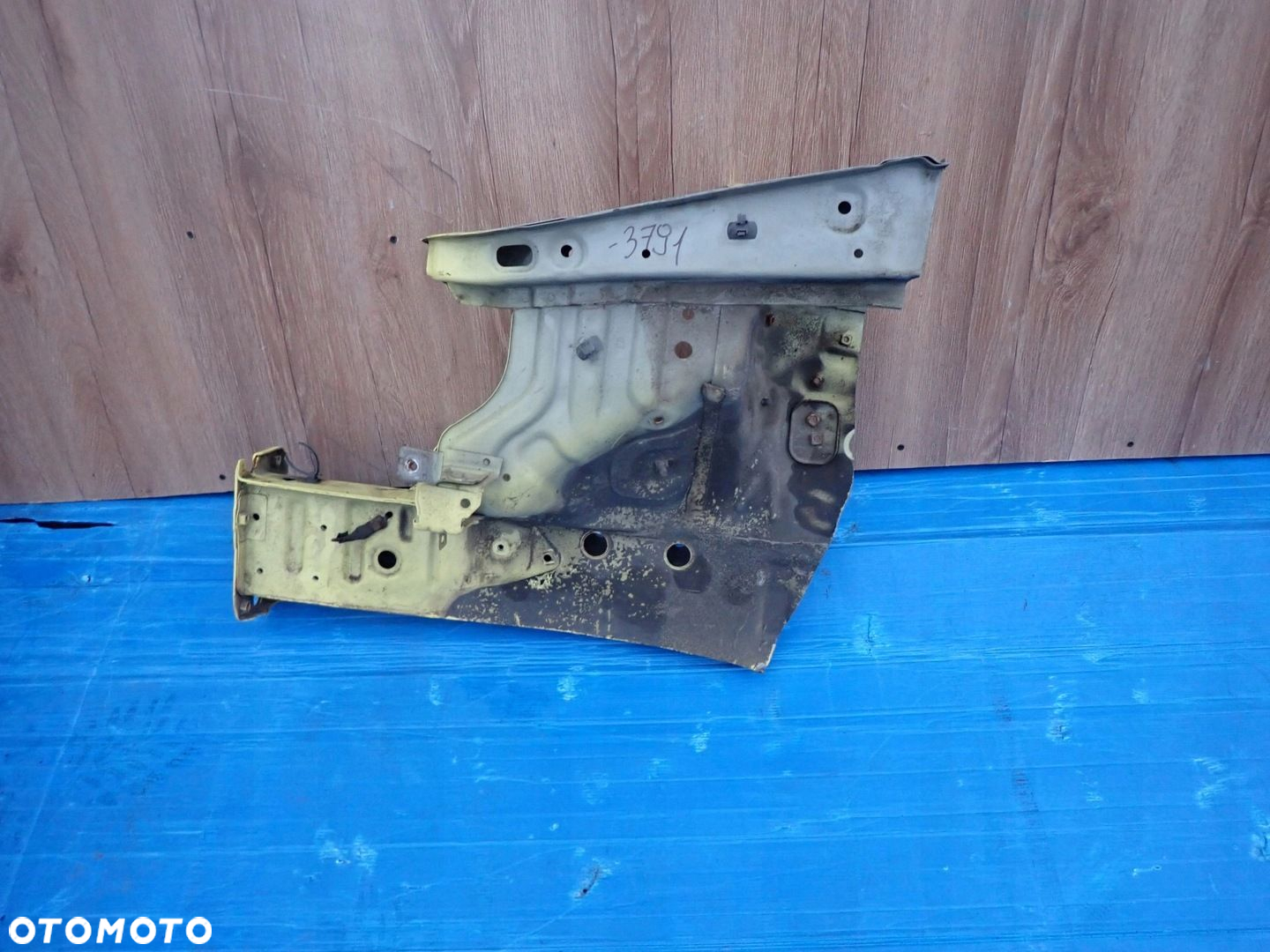 HYUNDAI GETZ 02-10 PODŁUŻNICA PRZEDNIA LEWA 3W - 3