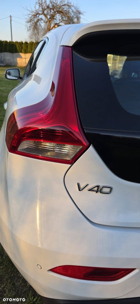 Volvo V40 D3 Summum - 12