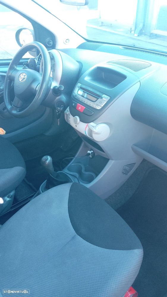 Toyota Aygo Standard - 7