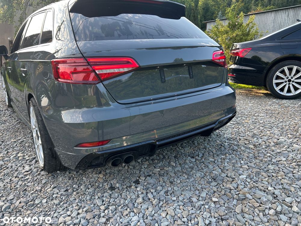 Audi A3 Sportback 2.0 TDI (clean diesel) quattro S tronic S line Sportpaket - 4
