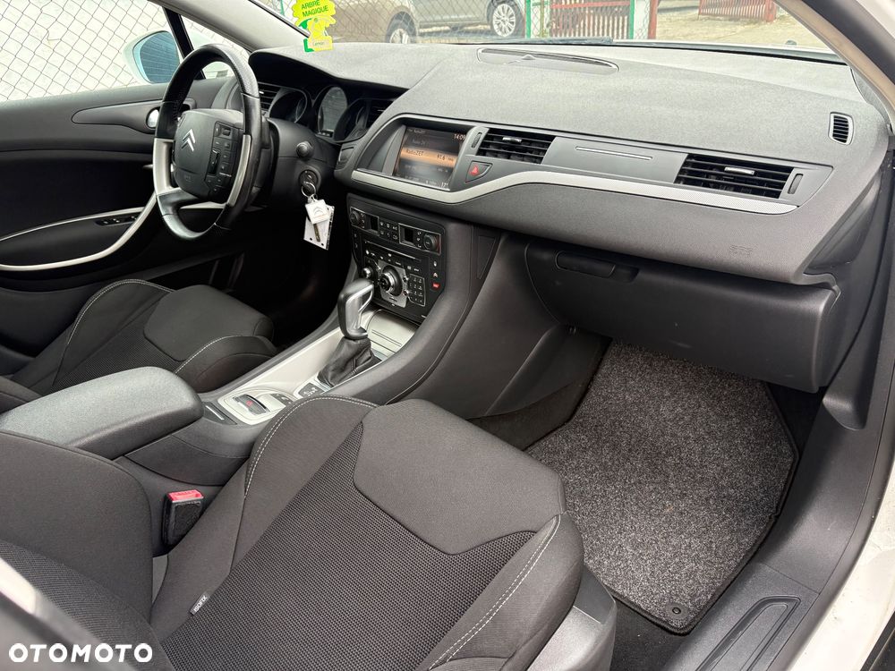 Citroën C5 2.0 16V Confort - 23