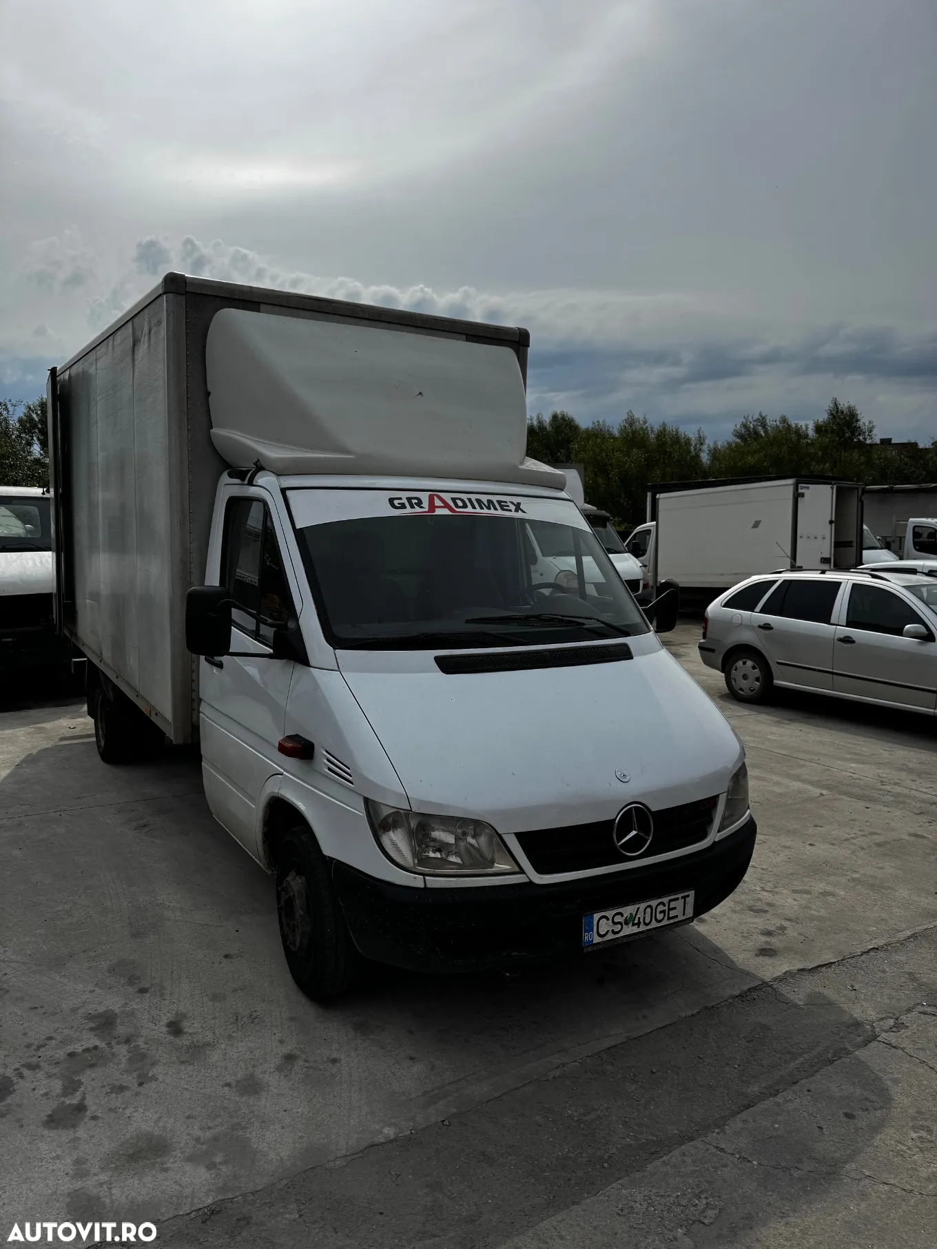 Mercedes-Benz SPRINTER - 4
