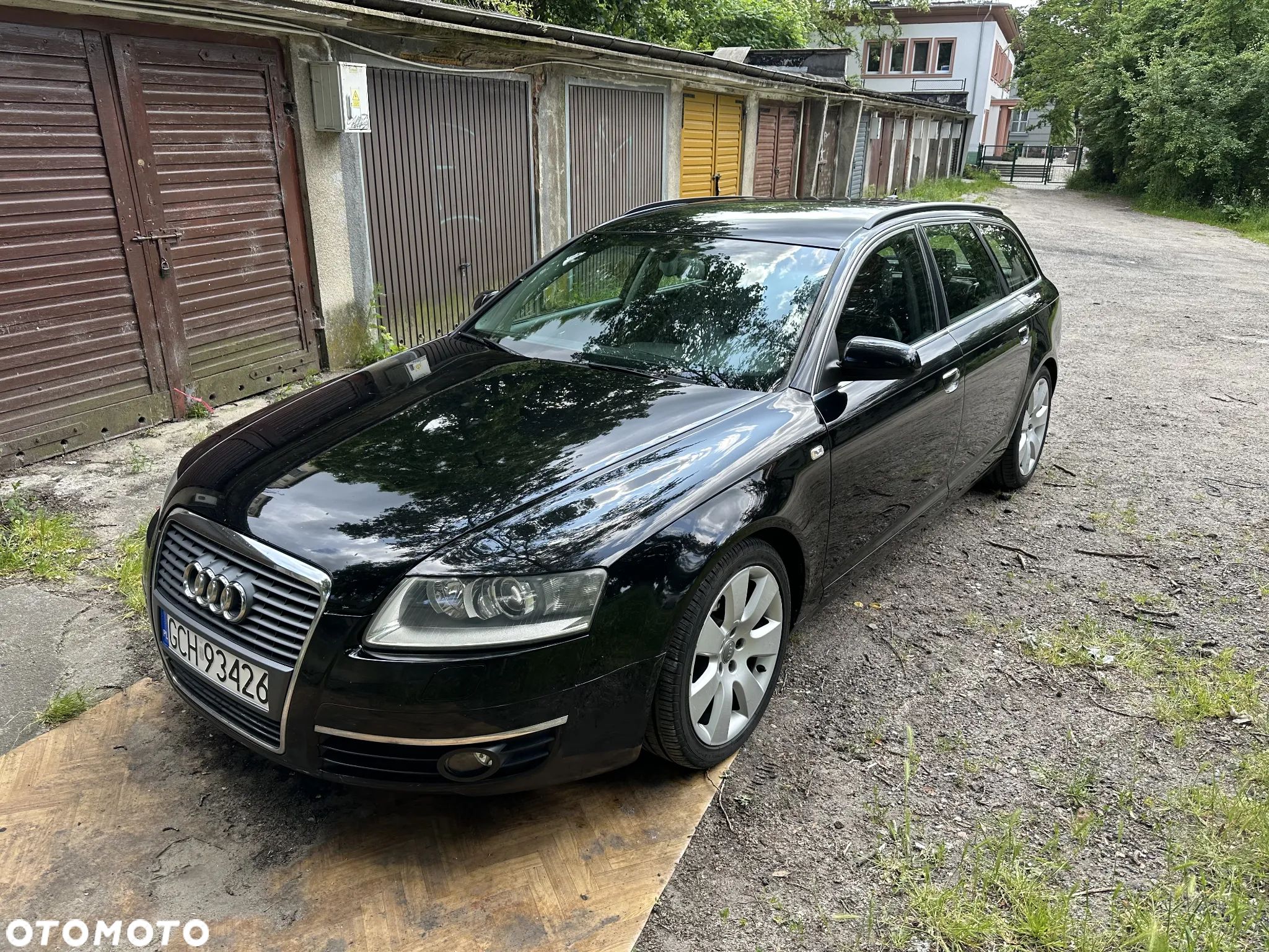 Audi A6 Avant 2.4 - 1