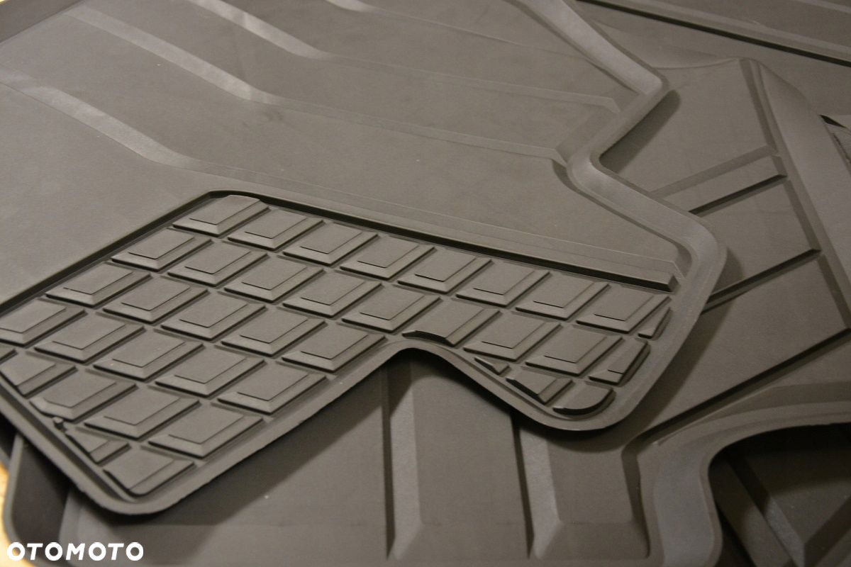 SKODA OCTAVIA III 2012-2020 dywaniki gumowe Spartline - 8