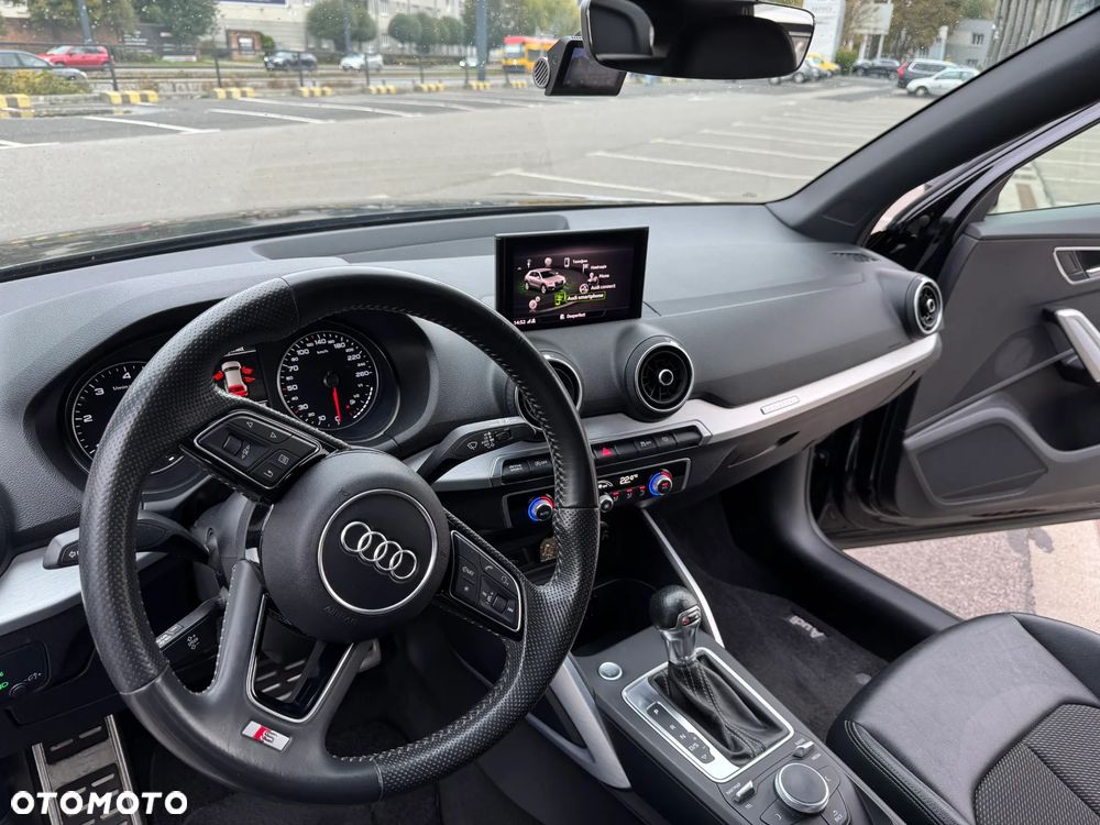 Audi Q2 35 TDI Quattro S tronic S line - 33