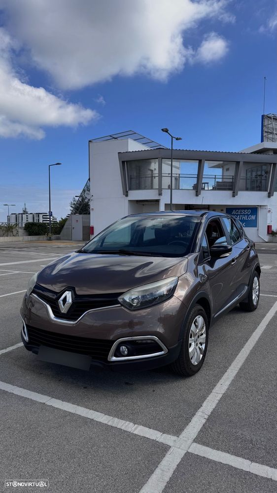 Renault Captur 0.9 TCE Sport - 3