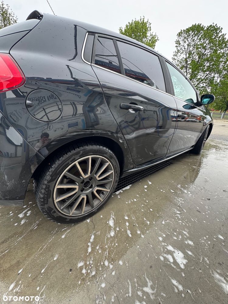 Fiat Bravo 1.9 Multijet 16V Sport - 11