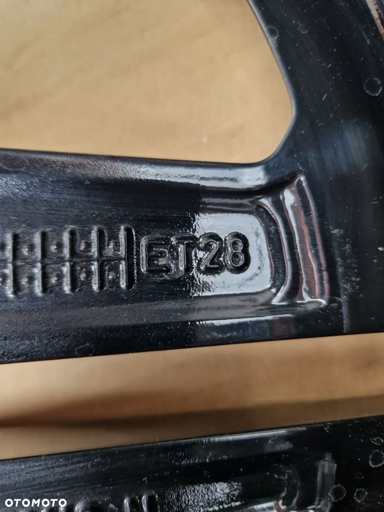 FELGA MERCEDES CLS W257  9JX19H2-N, ET28, 5x112 - NOWA ORYGINALNA AMG - 21