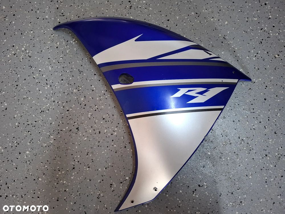 Yamaha YZF R1 RN22 owiewka bok boczek - 1