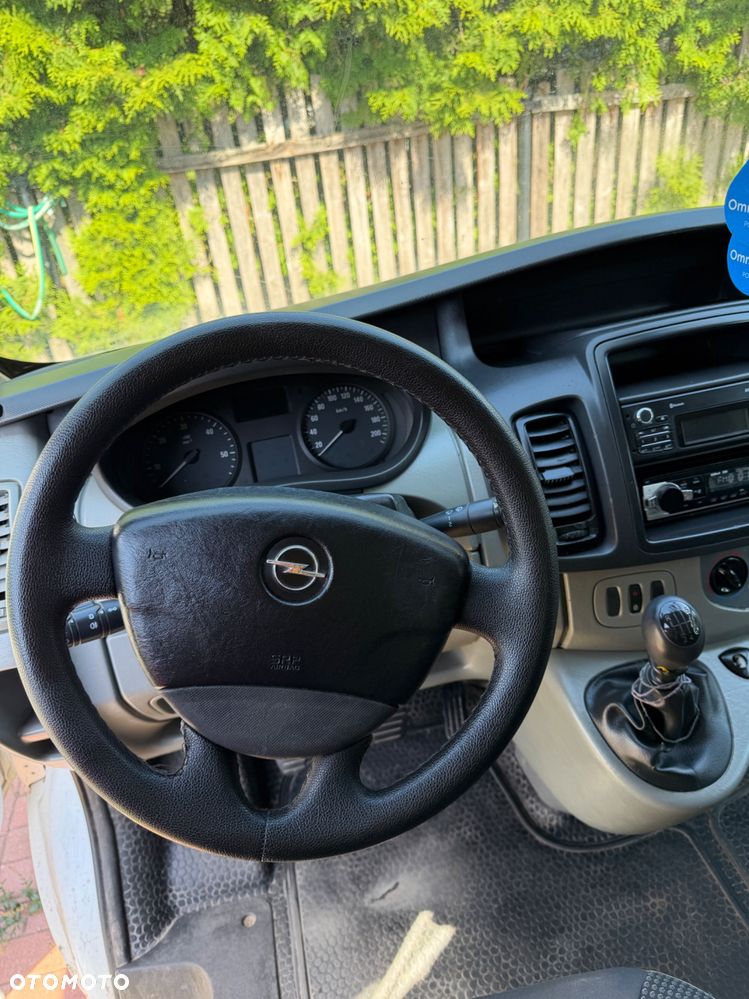Opel Vivaro - 6