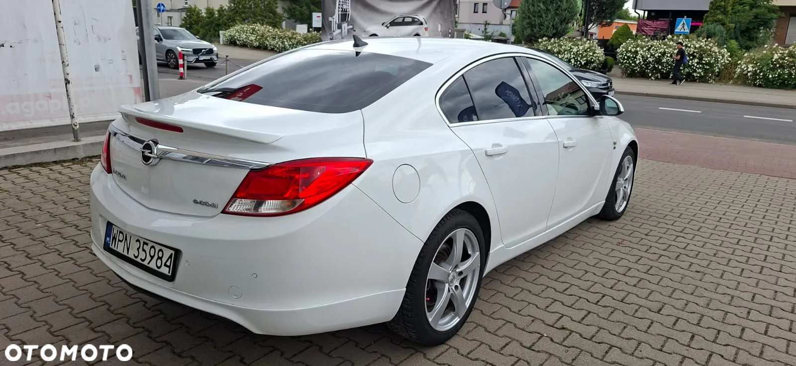 Opel Insignia 1.4 T Cosmo S&S - 4