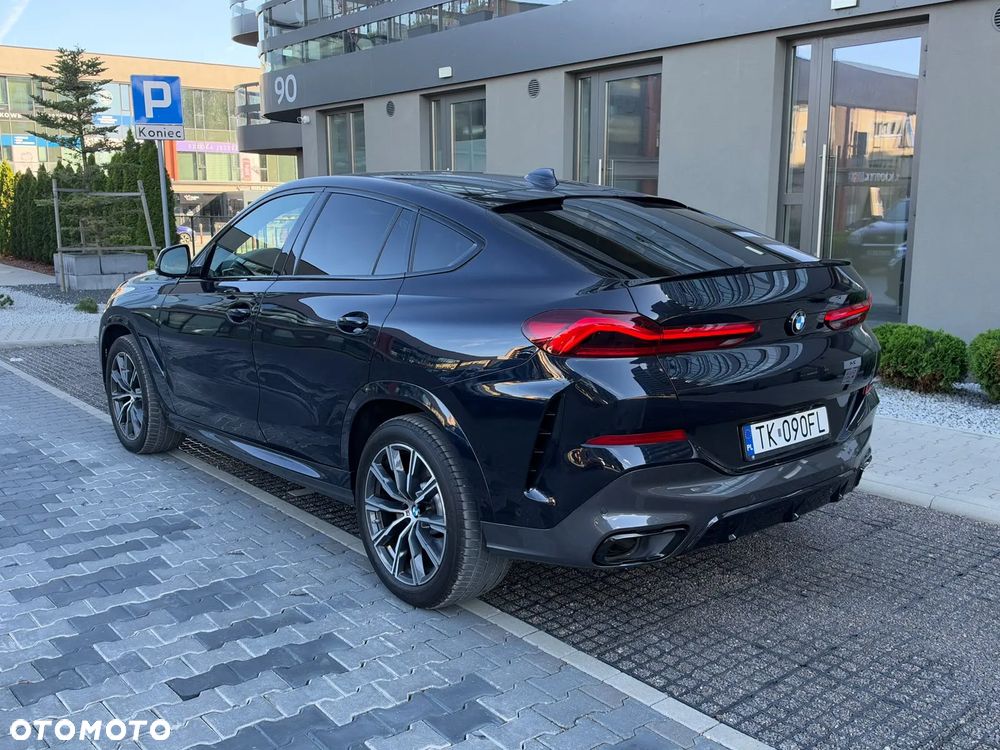 BMW X6 xDrive30d mHEV - 9