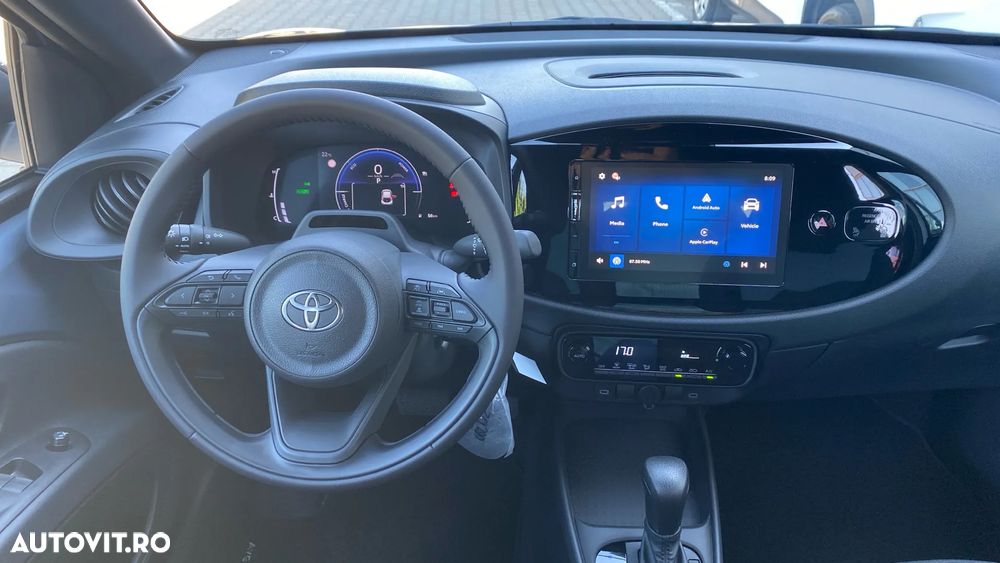 Toyota Aygo X 1.5l HEV 116CP Active - 9