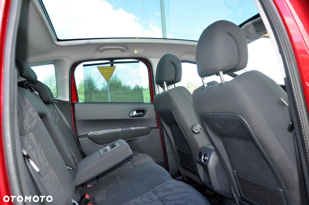 Peugeot 3008 HDi 160 Automatik Allure - 28