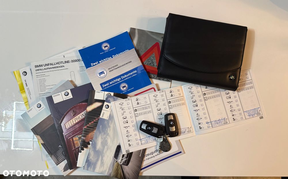BMW Seria 3 318i Edition Exclusive - 36