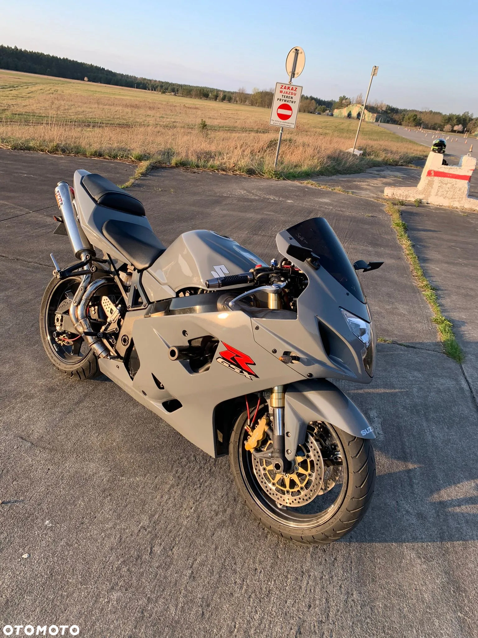 Suzuki GSX-R - 2