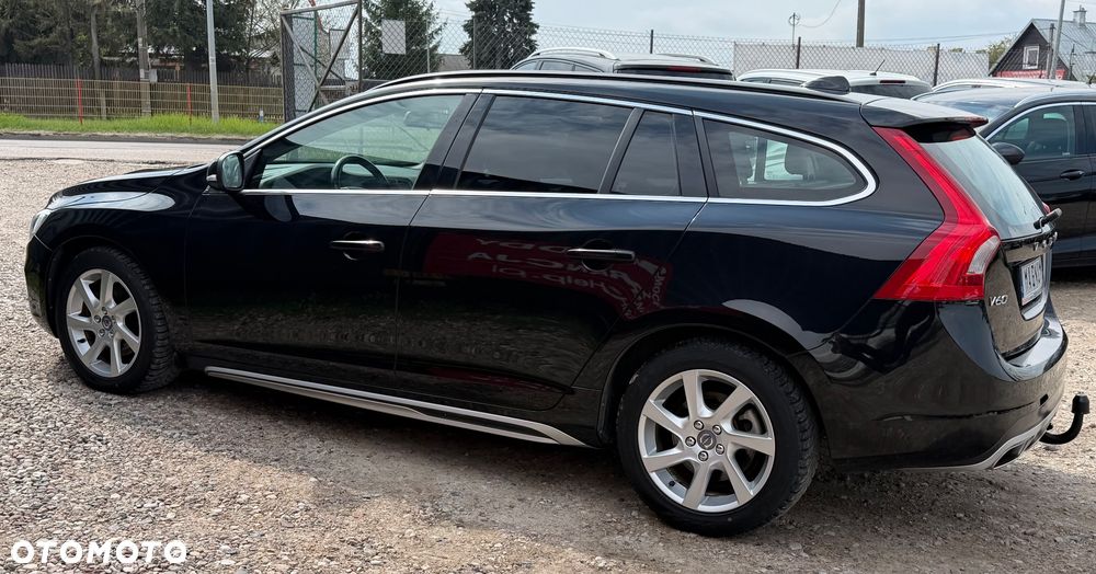 Volvo V60 D4 Drive-E Momentum - 37