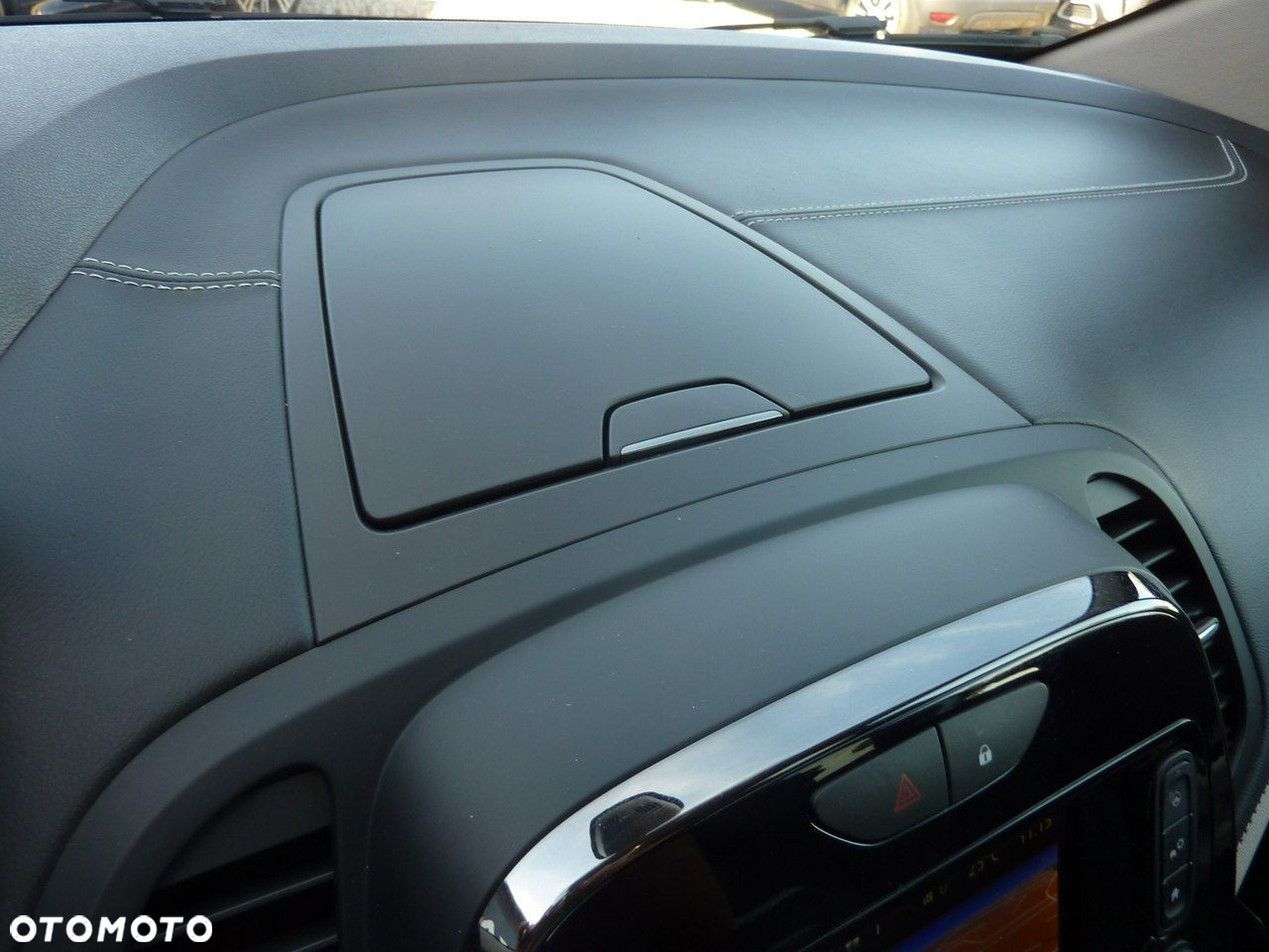 Renault Captur - 27