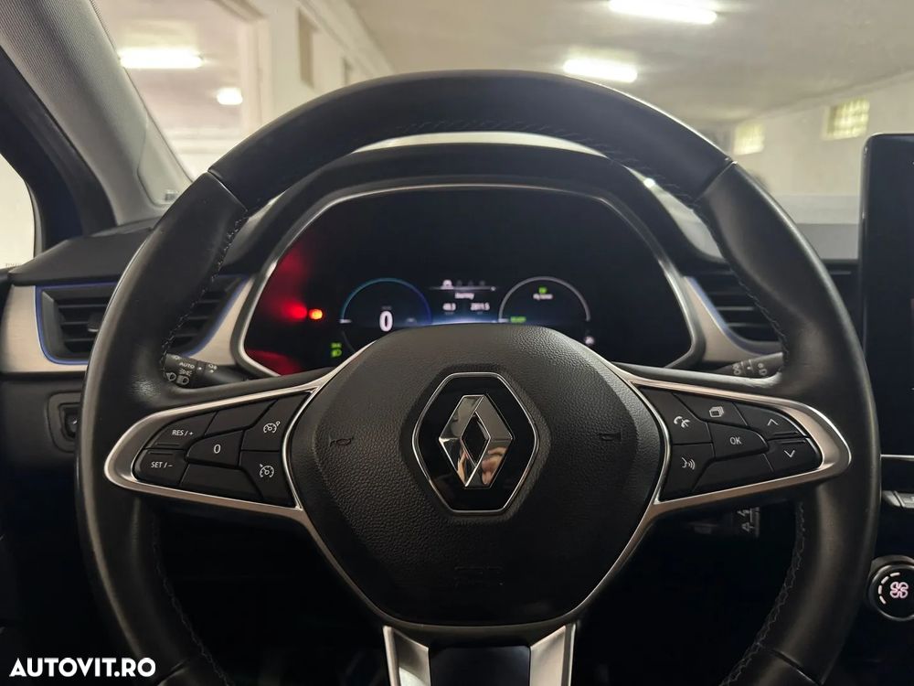 Renault Captur E-TECH PLUG-in 160 INTENS - 12