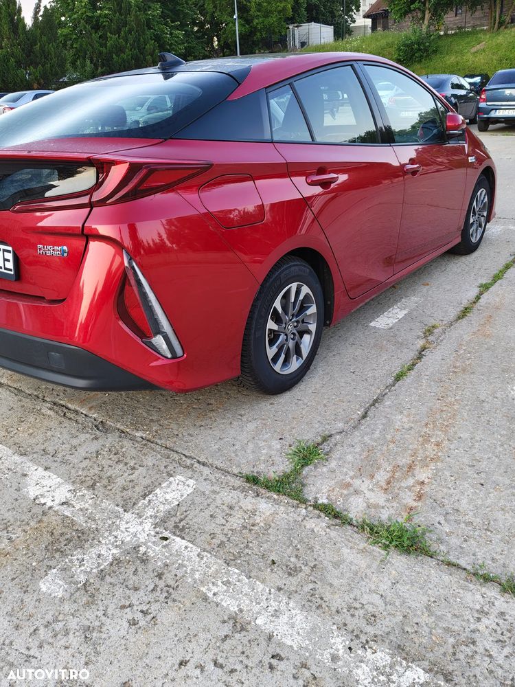 Toyota Prius 1.8 HSD Exclusive - 4