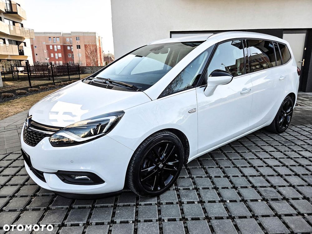 Opel Zafira Tourer 2.0 CDTI Automatik Business Innovation - 1