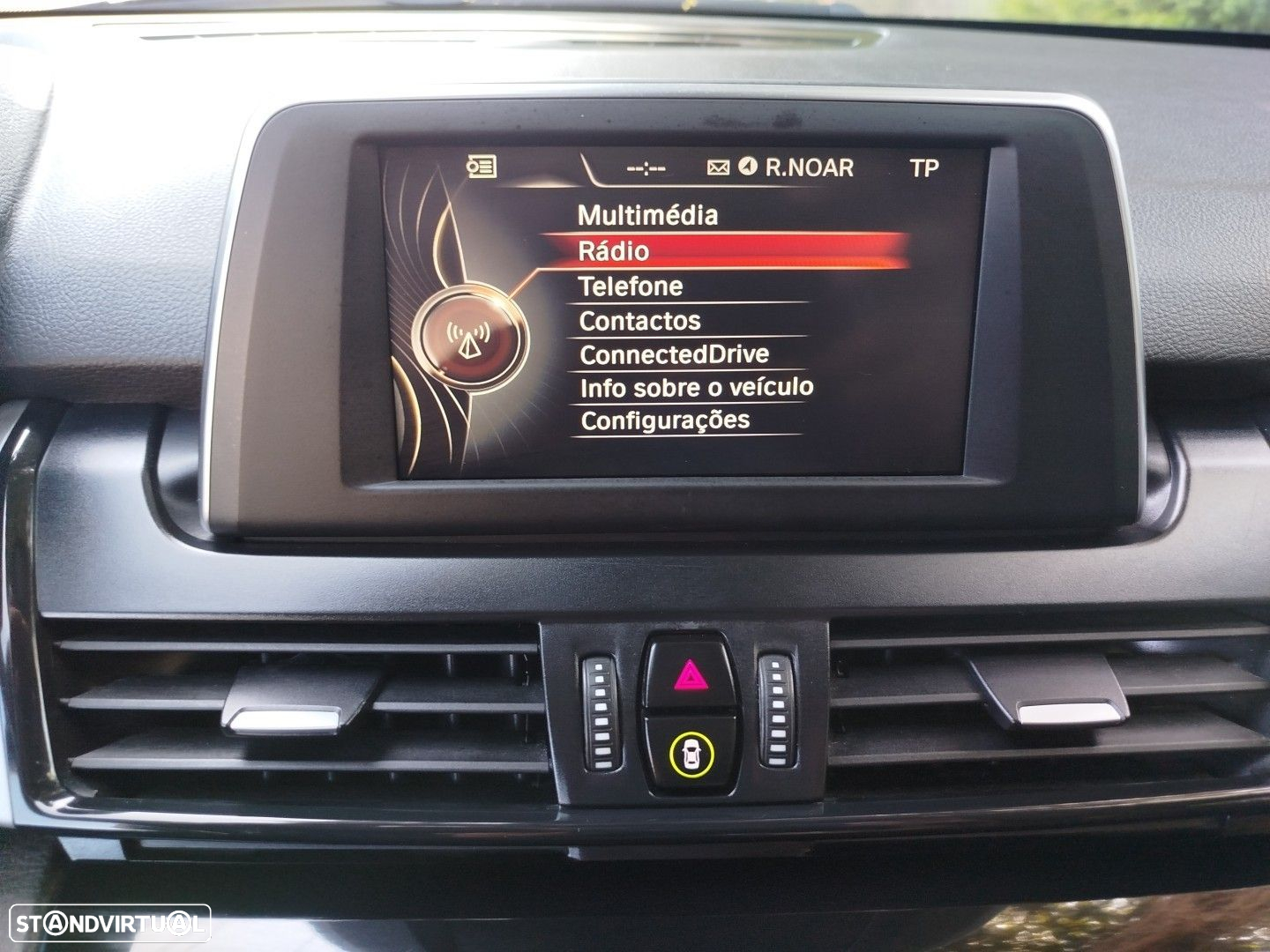 BMW 216 Active Tourer d Auto - 16