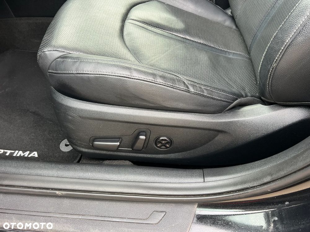 Kia Optima Sportagon 1.7 CRDI DCT Business - 24