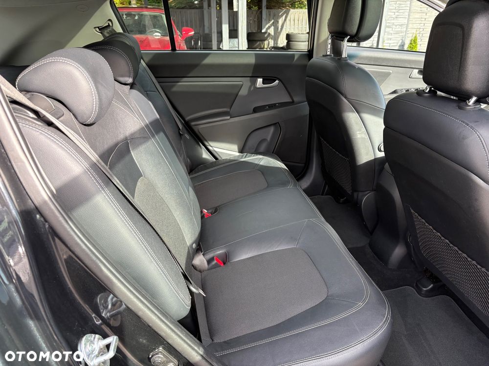 Kia Sportage 2.0 CVVT 4WD Fifa World Cup Edition - 15