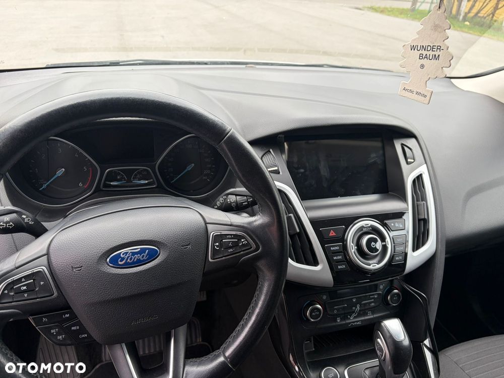 Ford Focus - 14