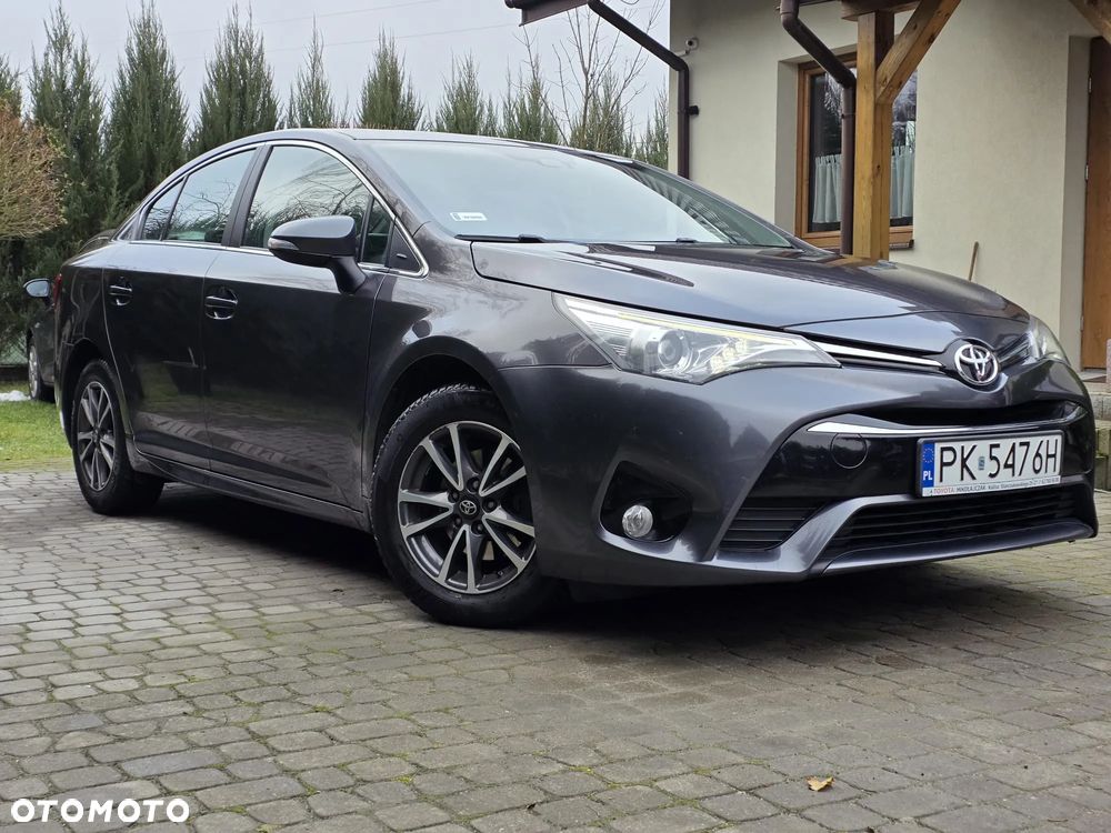 Toyota Avensis 1.8 Premium MS - 5