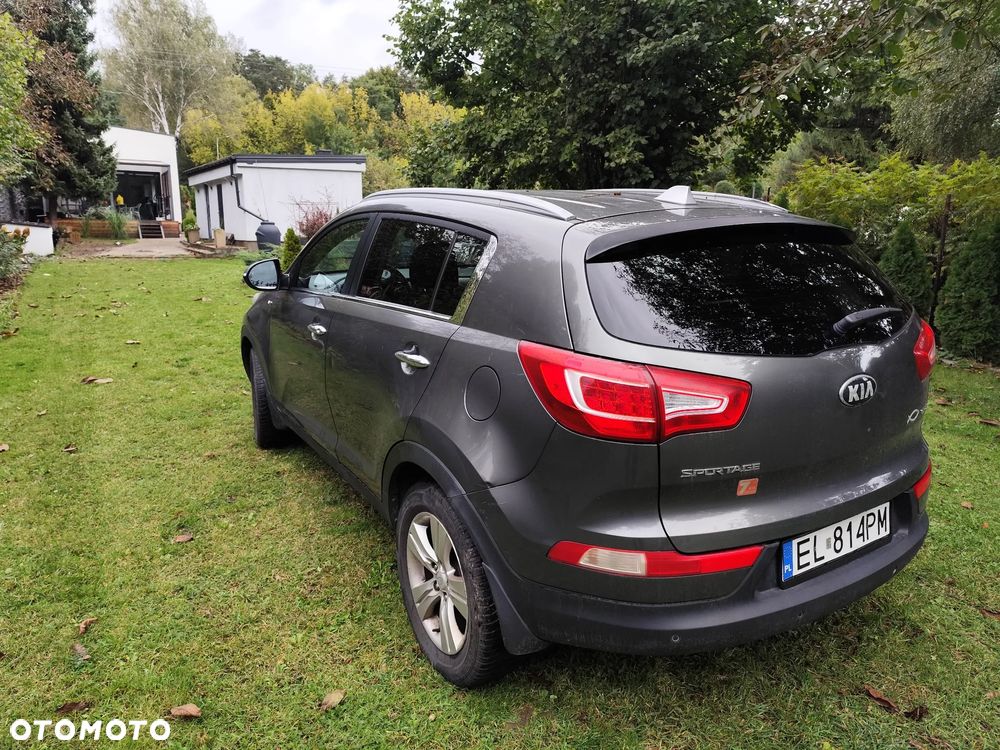Kia Sportage 2.0 CRDI L AWD - 4