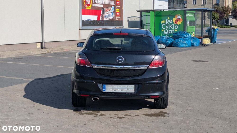 Opel Astra 1.8 Sport - 4