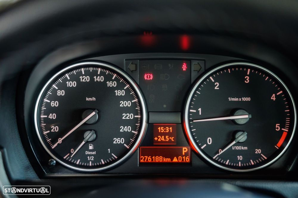 BMW 320 - 4