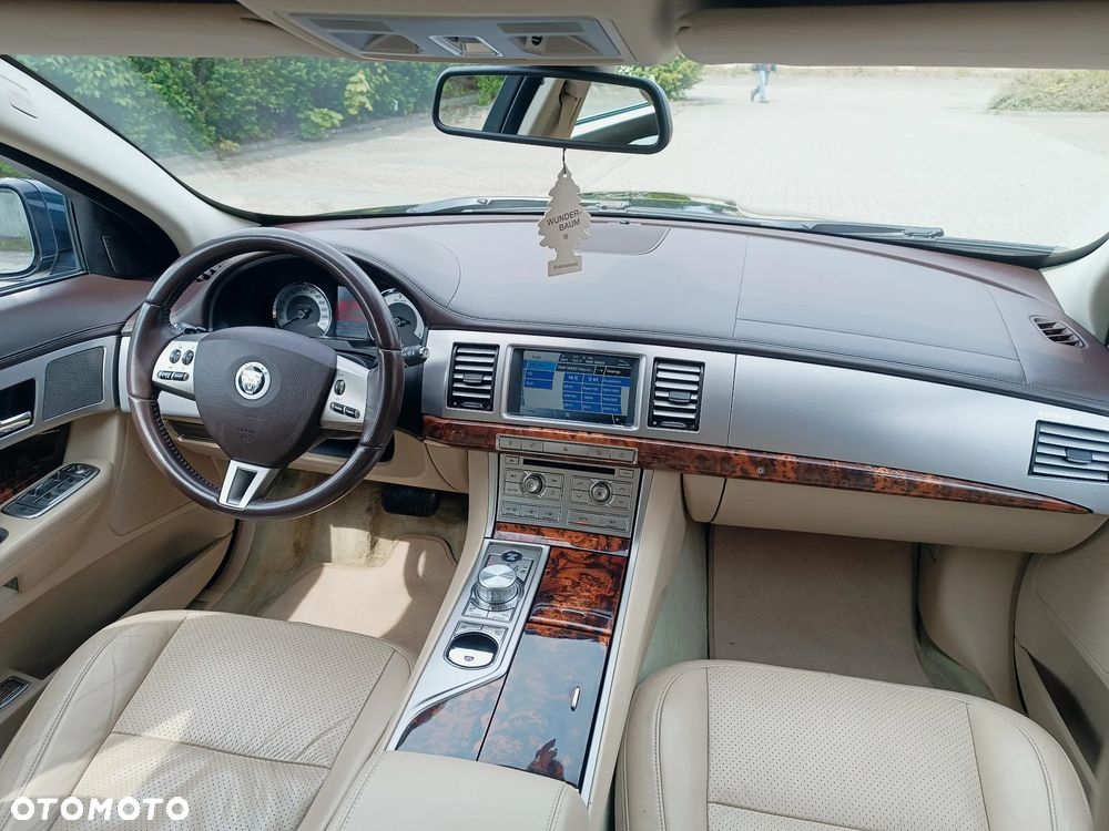 Jaguar XF 3.0 V6 S Premium Luxury - 17