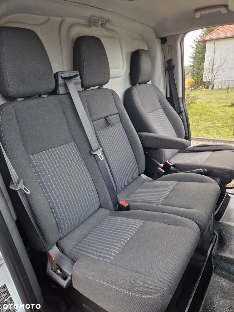 Ford Transit Custom 270 L1H1 Limited - 13
