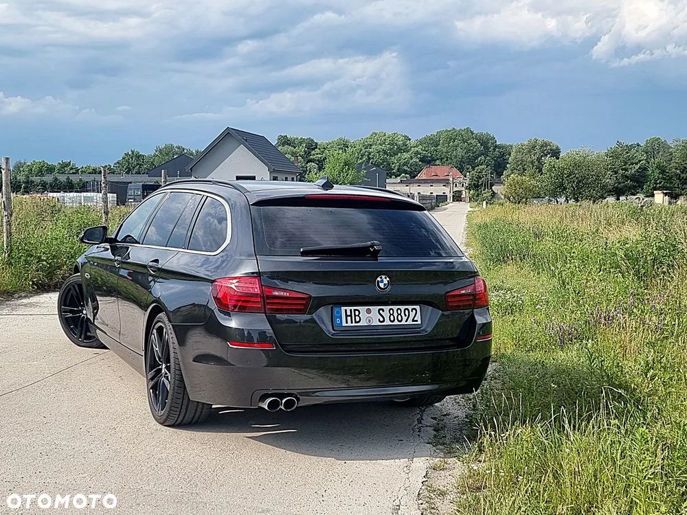 BMW Seria 5 520d Luxury Line sport - 10