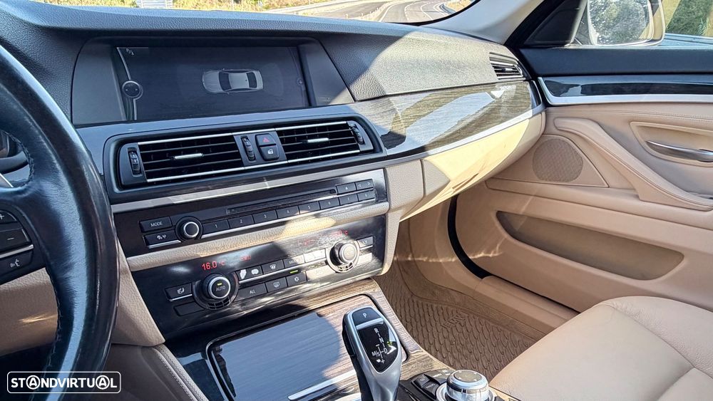 BMW 530 d Auto - 15