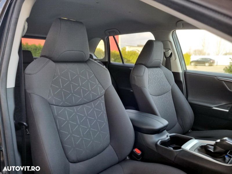 Toyota RAV4 2.5 Hybrid VVT-iE 4x2 Dynamic - 17