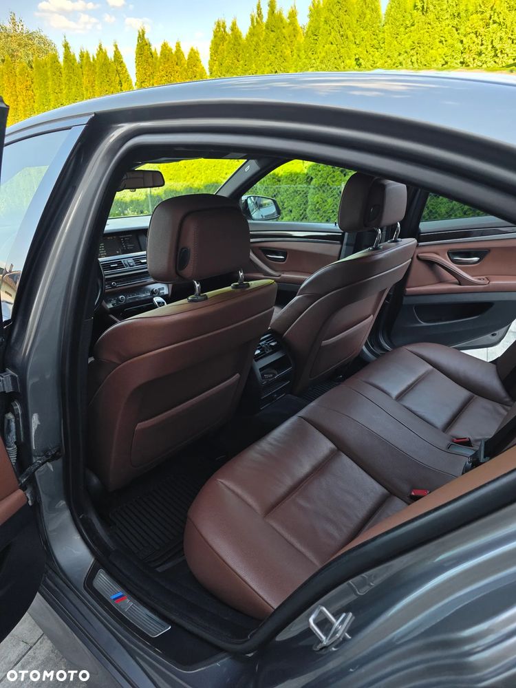BMW Seria 5 525d xDrive Sport-Aut - 5