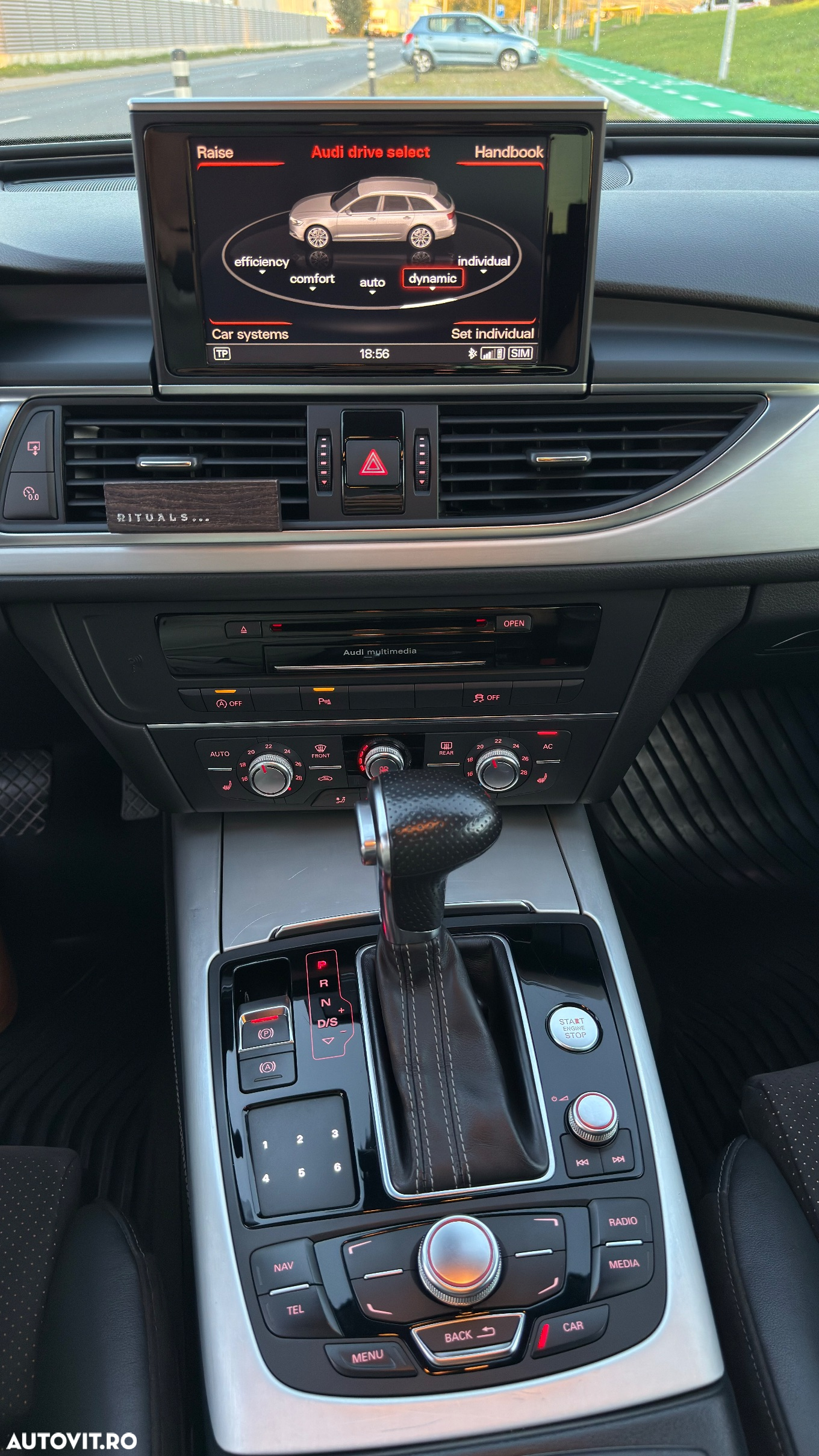 Audi A6 Avant 3.0 TDI quattro Stronic - 12