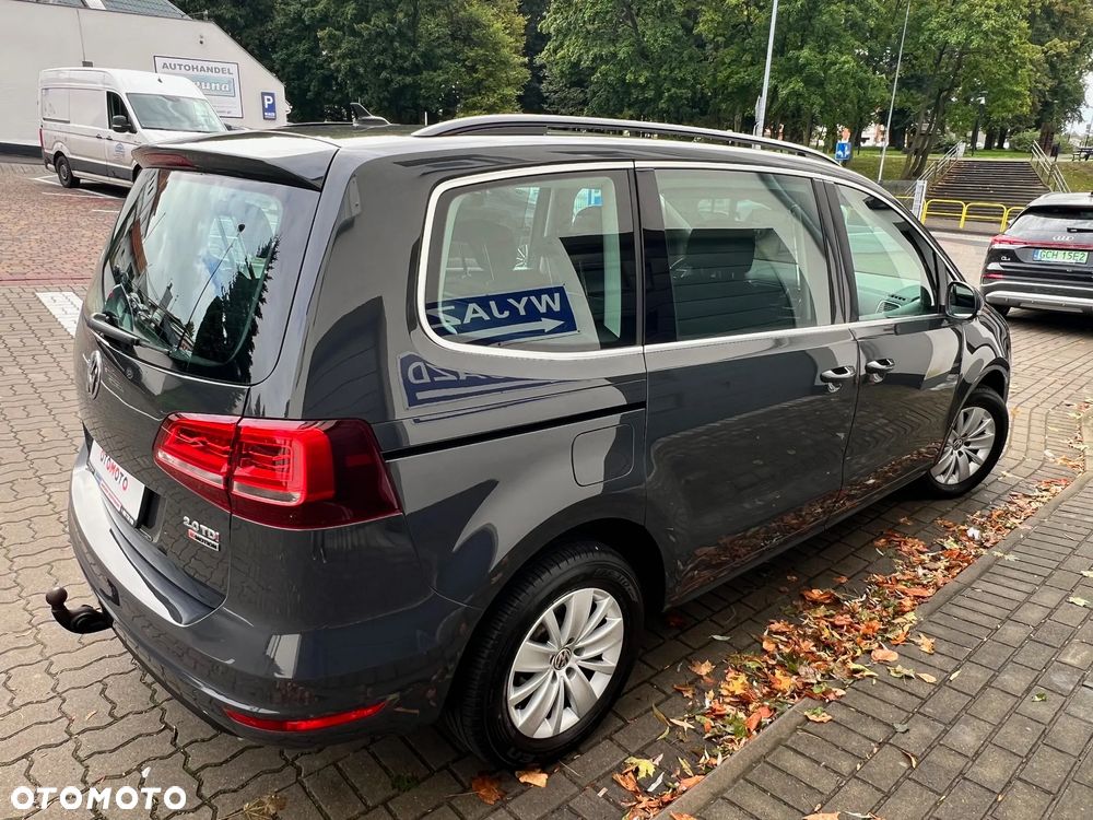 Volkswagen Sharan 2.0 TDI DSG 4MOTION (BlueMotion Technology) Comfortline - 23