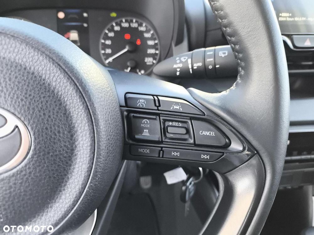 Toyota Yaris Hybrid 1.5 Comfort - 17