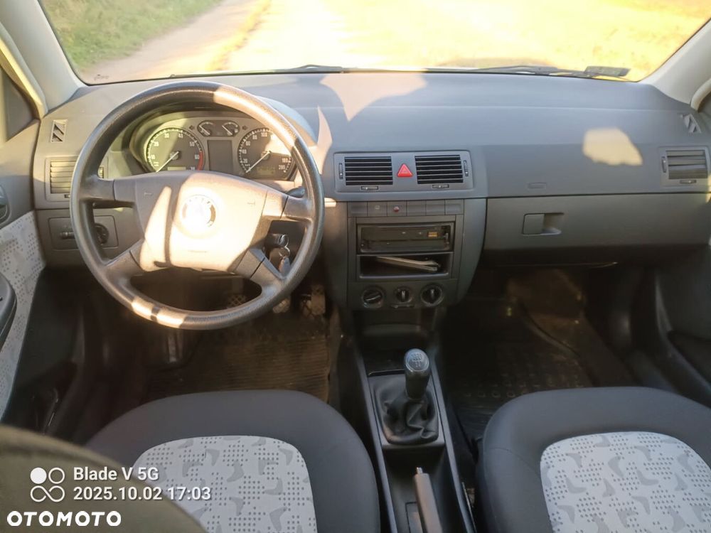 Skoda Fabia 1.4 16V Fresh+ - 7