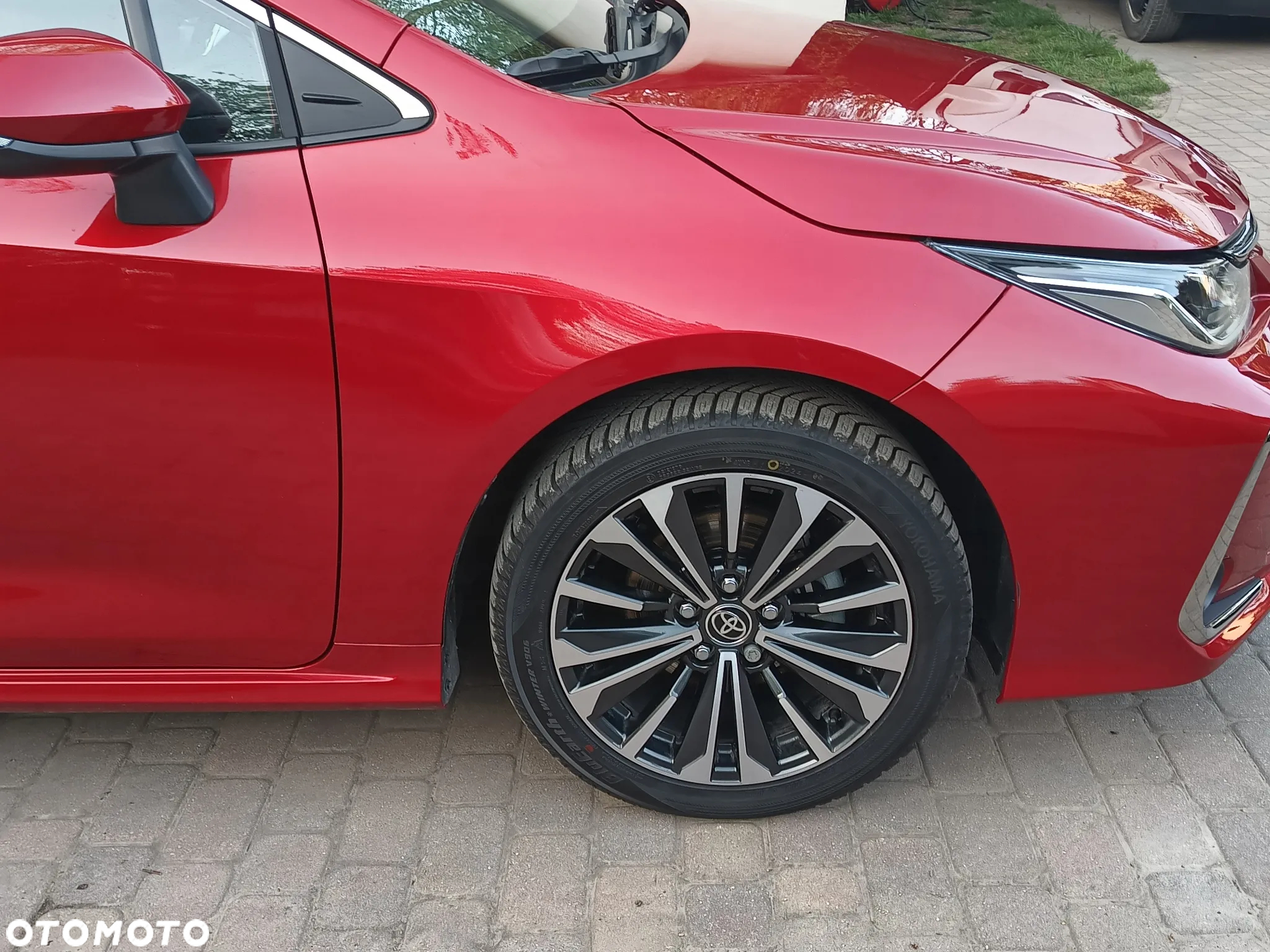 Toyota Corolla 1.8 Hybrid Style - 33