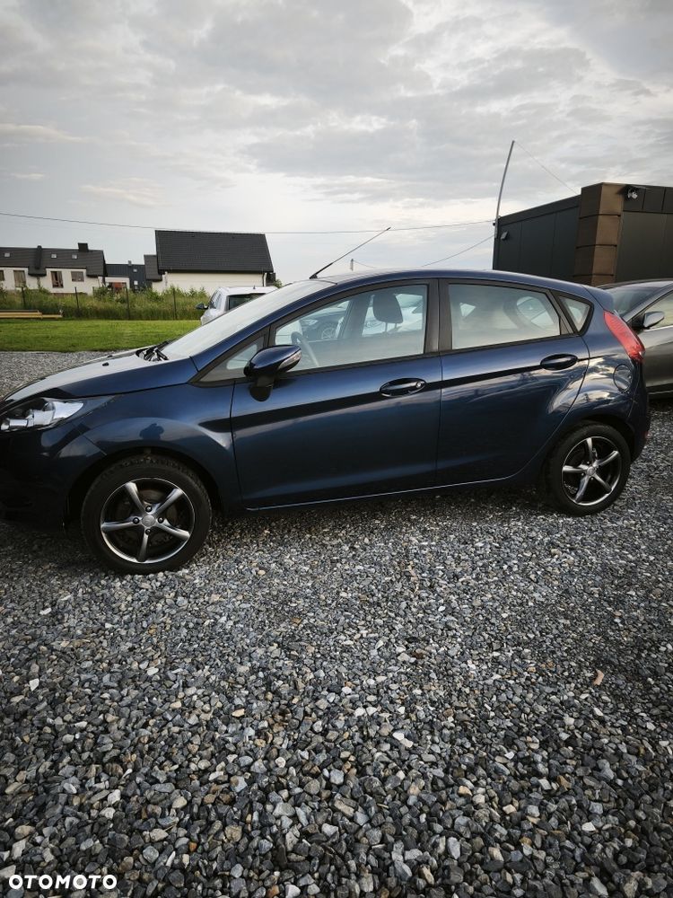 Ford Fiesta - 4