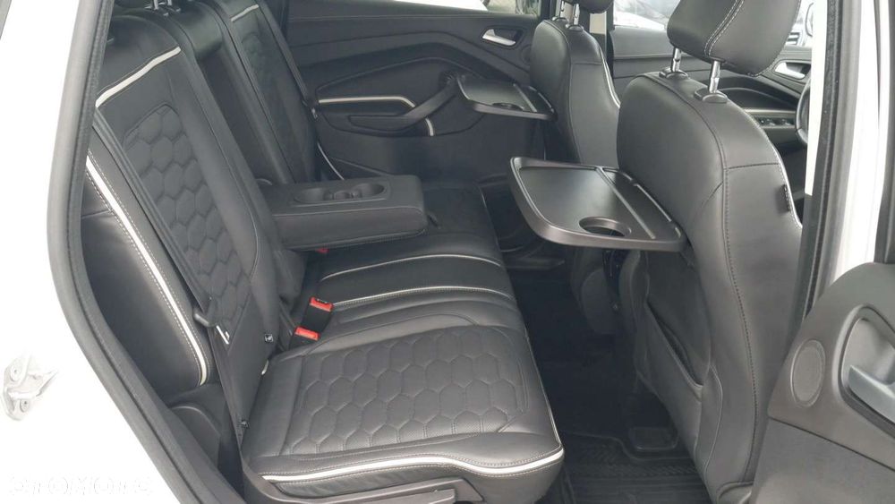 Ford Kuga - 15