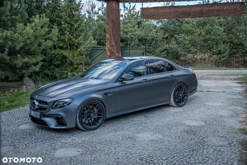 Mercedes-Benz Klasa E AMG 63 S 4-Matic+ - 41