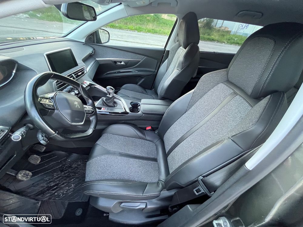 Peugeot 5008 1.2 PureTech Allure J18 - 8