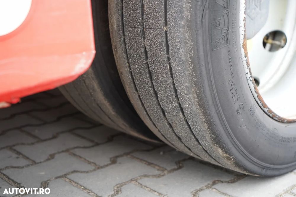 Castera REMORCA AUTO AMC CASTERA / ÎNCĂRCĂTOR JOS / 13,1 M / GAMĂ HIDRAULICĂ / AXĂ DE DIRECȚIE / TROLIU - 25